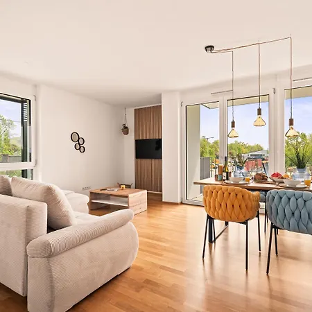 Appartement Seezauber In Dirketer Seenaehe Friedrichshafen